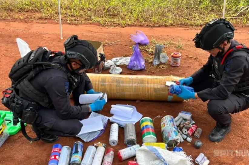 Polisi Musnahkan Ribuan Petasan hingga Balon Udara Hasil Sitaan di Pekalongan