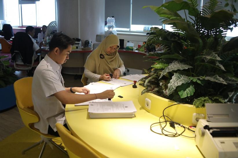 Efisiensi Energi, ASN Jalani WFH Setiap Hari Jumat Mulai April 2026 - Bagian 1