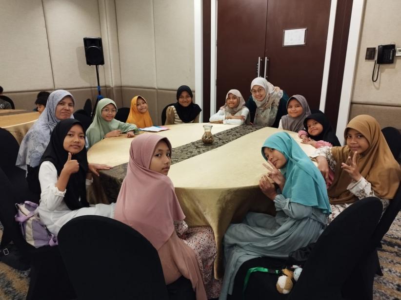 Momentum Ramadan Dimanfaatkan untuk Dukungan Pendidikan Anak Yatim - Bagian 4