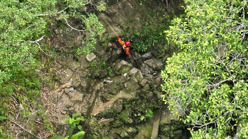 Pencarian Hari Kedua, Pasutri Korban Innova Terjun ke Sungai di Pakpak Bharat Belum Ditemukan