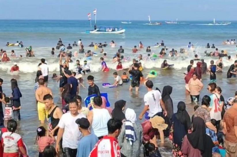 Libur Paskah, Pantai Pangandaran Ramai Diserbu 56.000 Wisatawan