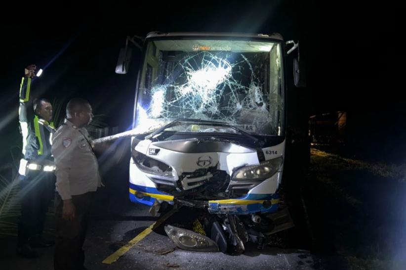 Kecelakaan Pemotor Tewas Tabrak Bus Damri di Sarmi Berujung Aksi Palang Jalan