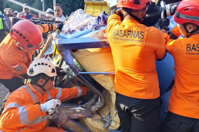 Kronologi Kecelakaan Beruntun di Wonosobo, Truk Masuk Jalur Berlawanan Tabrak 4 Kendaraan