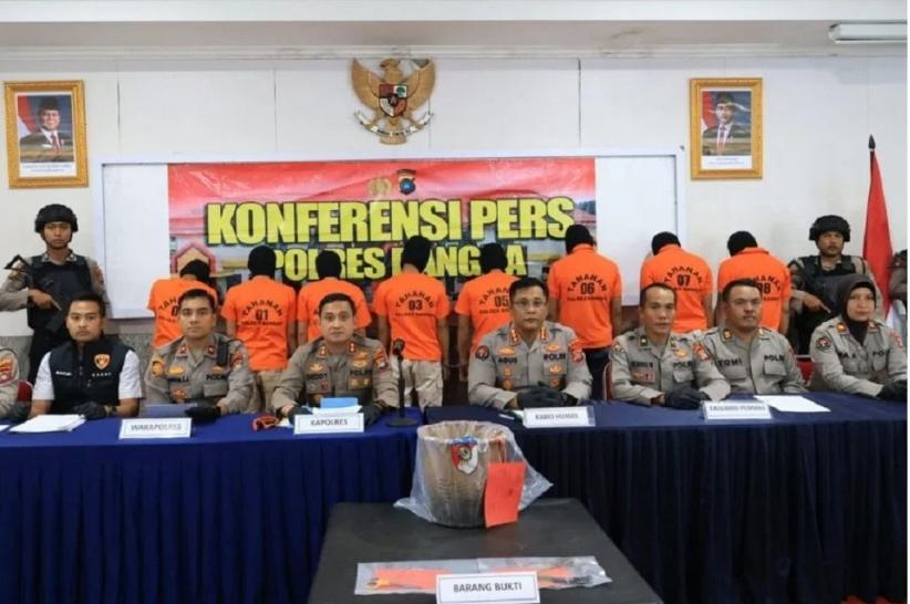 Dramatis! Polisi Gerak Cepat Tangkap 8 Tahanan Kabur dari Polres Bangka