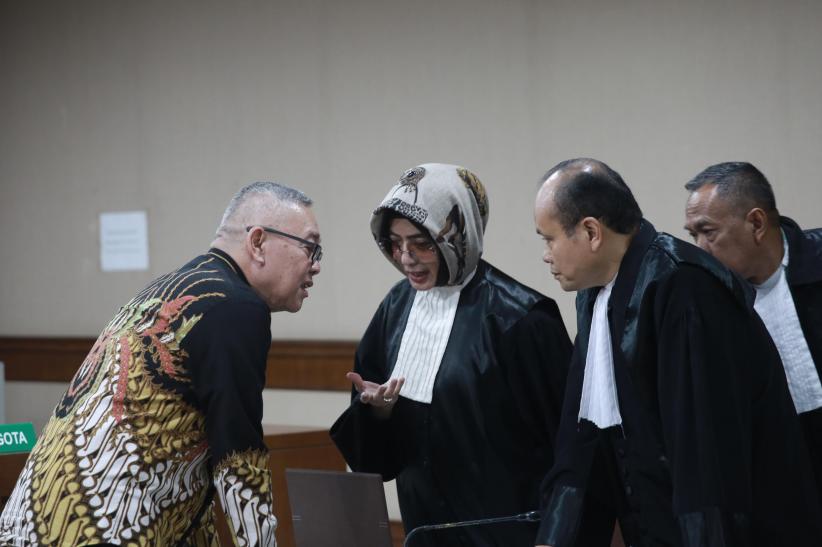 Terdakwa Kasus Dugaan Korupsi LNG Hari Karyuliarto Dituntut 6,5 Tahun Penjara - Bagian 2