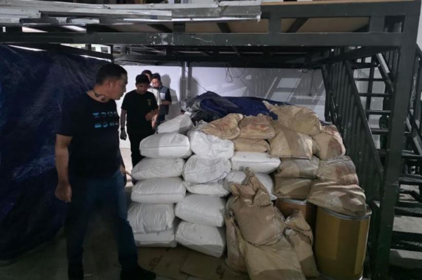 Gerebek Pabrik Narkoba Pil Jin Zenith di Semarang, 3 Tersangka Ditangkap