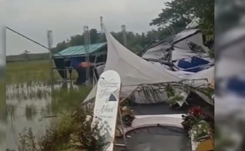 Viral Tenda Pernikahan di Tuban Ambruk Disapu Angin Kencang, Begini Komentar Netizen
