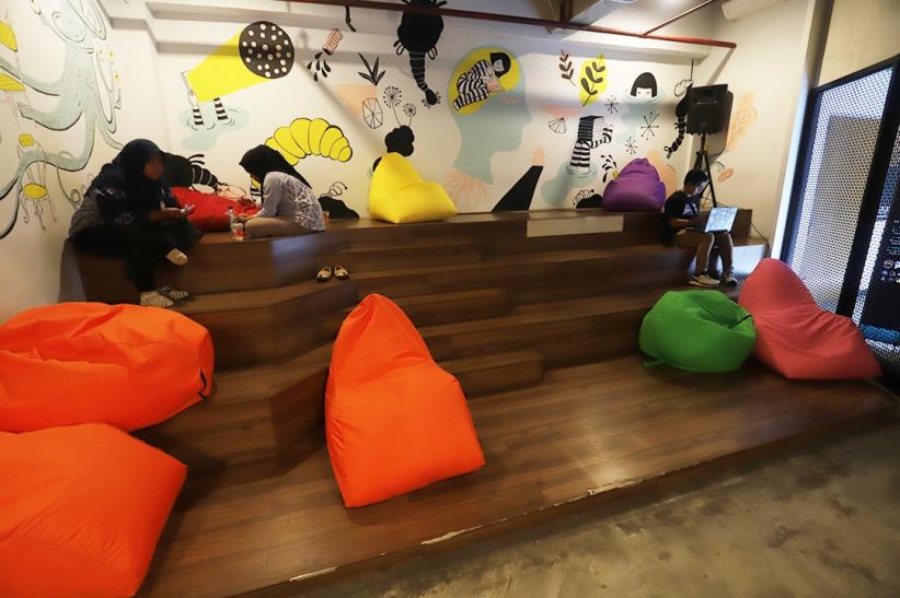 Jakarta Creative Hub, Tempat Nongkrong yang Melahirkan Karya - Bagian 4