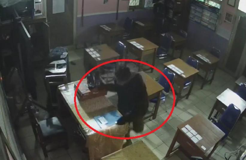 Maling Gasak 8 Laptop di SD Tanjungpura Karawang, Siswa Terancam Batal Ujian TKA