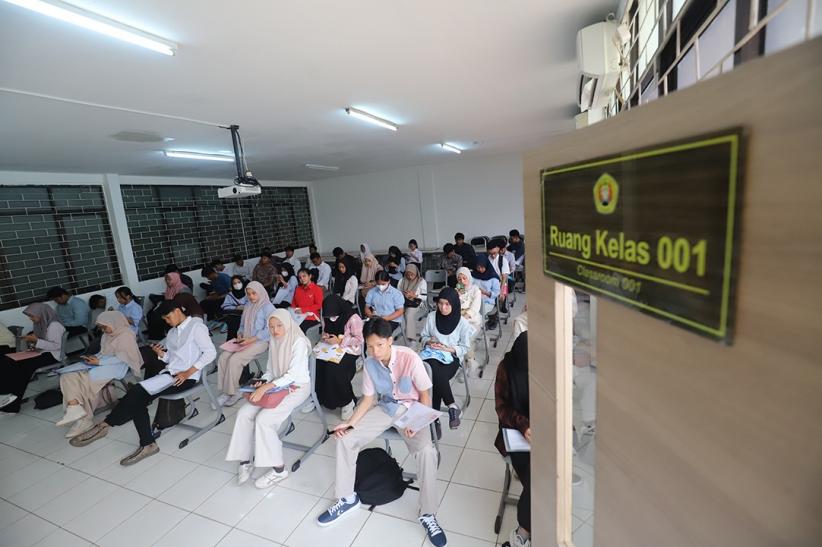 Melihat Persiapan Calon Mahasiswa Ikuti UTBK SNBT 2026 di UPN Veteran Jakarta - Bagian 1