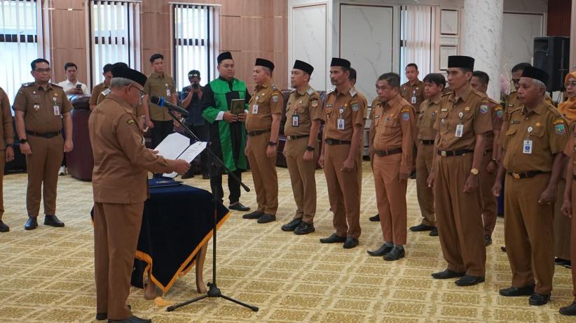 Bupati Kotabaru Lantik Pejabat Tinggi Pratama, Administrator hngga Pengawas