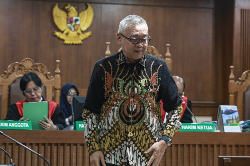 Bacakan Duplik Pribadi, Terdakwa Hari Karyuliarto Tegaskan Tak Ada Aliran Dana - Bagian 1