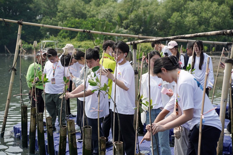 Kolaborasi Lintas Negara di APYLC 2026, Siswa BINUS Kembangkan Solusi Global - Bagian 2