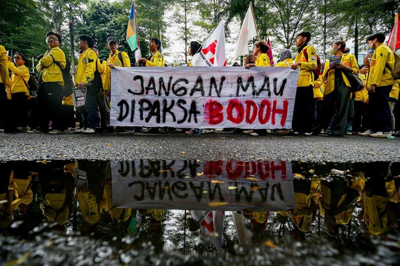 Mahasiswa Demo Hardiknas, Soroti Akses dan Biaya Pendidikan - Bagian 1