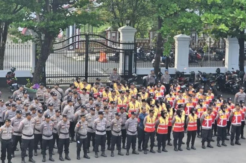 Siaga! 1.456 Personel Gabungan Kawal Demo Nelayan di Pati Tanpa Senjata