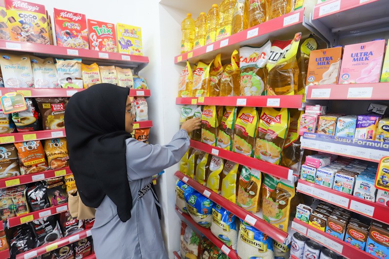 Harga Minyak Goreng Kemasan Premium Merangkak Naik - Bagian 2