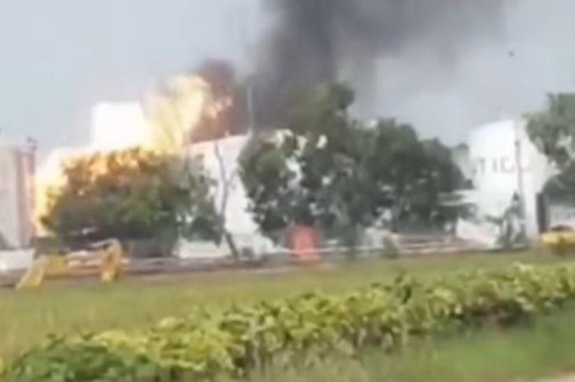 Kebakaran di Pertamina Losarang Indramayu, Asap Pekat Membubung Tinggi