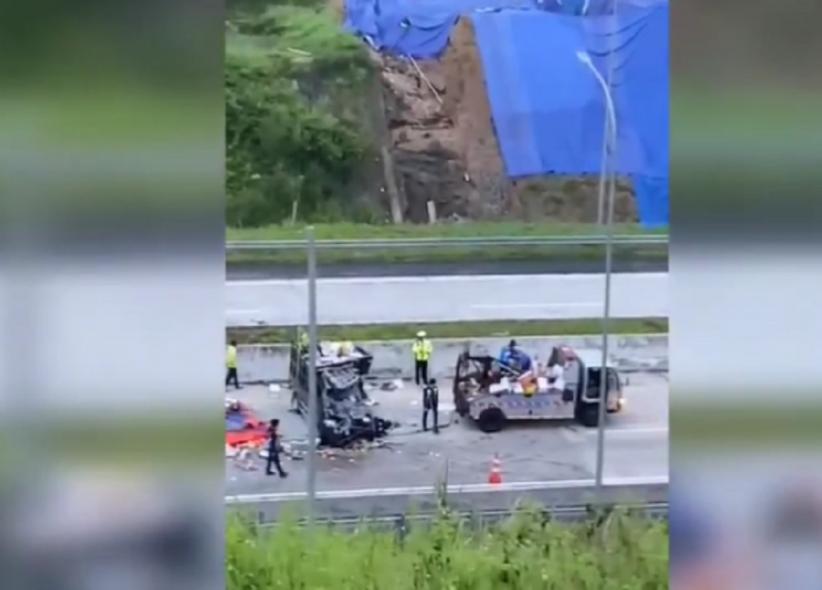 Kecelakaan Maut Pikap Tabrak Truk di Tol Cisumdawu Sumedang, 1 Orang Tewas