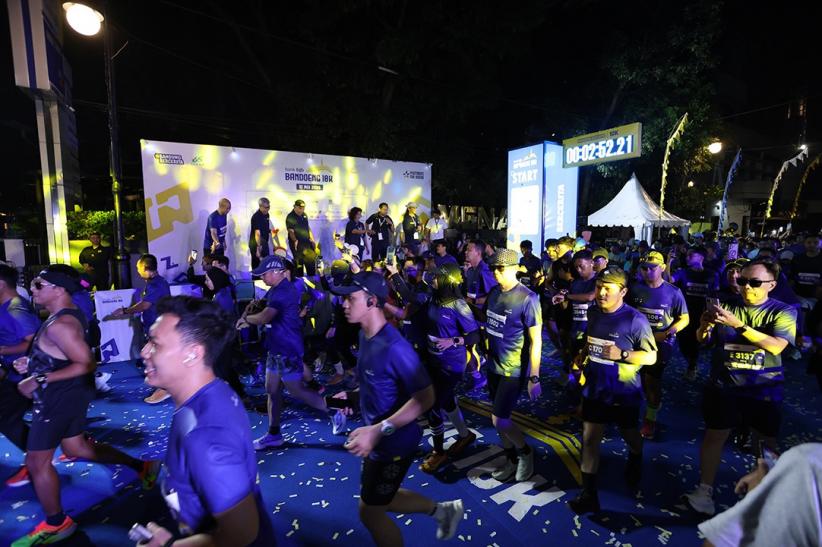 4.000 Pelari Ikuti Ajang Bandoeng 10K - Bagian 1