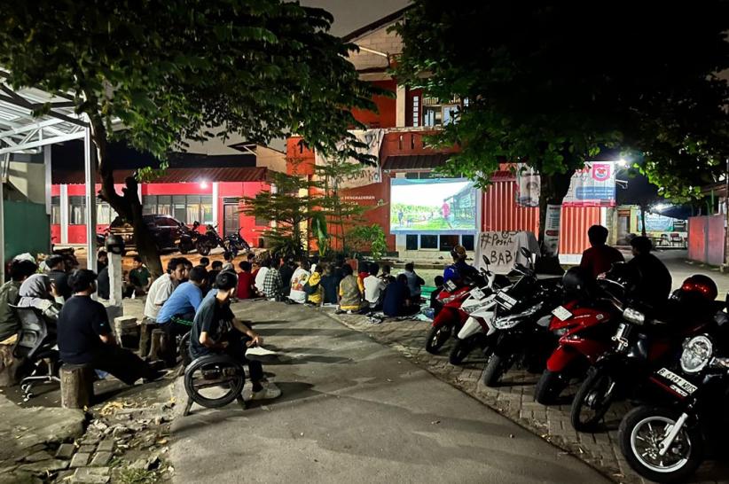 Suasana Nobar Film Pesta Babi di Ciputat - Bagian 3