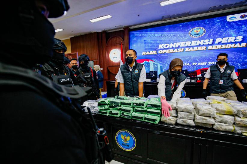 Operasi Saber Bersinar BNN Ungkap Ratusan Kasus Narkotika saat Lagu Siti Mawarni Viral - Bagian 2