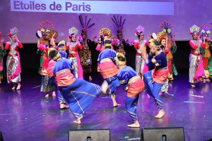 Keren! Tim Tari SMAN 28 Jakarta Harumkan Indonesia di 37th Etoiles de Paris 2026 - Bagian 5