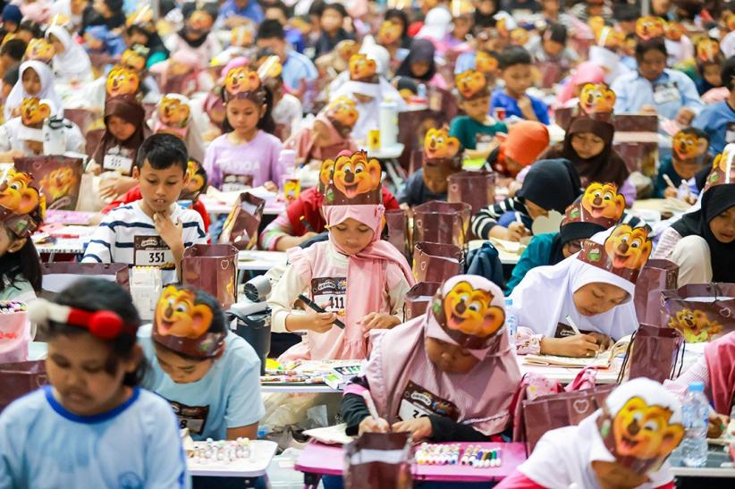 Ribuan Anak Diajak Wujudkan Warna Masa Depan Lewat Ajang Kreativitas - Bagian 1