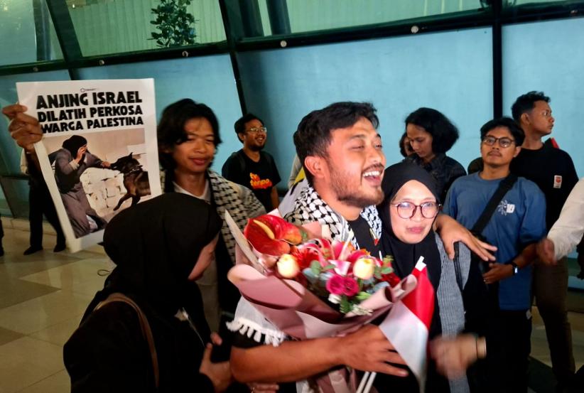 9 WNI Korban Penculikan Tentara Israel Tiba di Tanah Air - Bagian 2