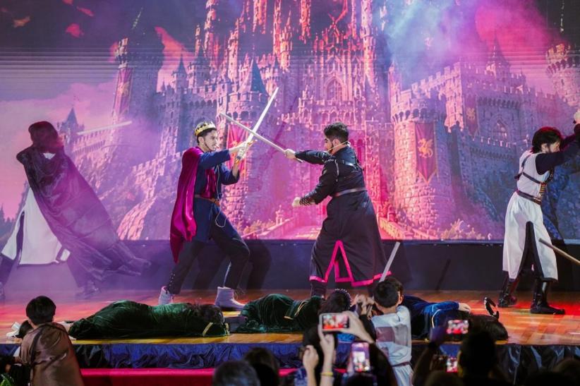 Drama Musikal “Arthur” Tampilkan Kreativitas dan Kepemimpinan Siswa - Bagian 1