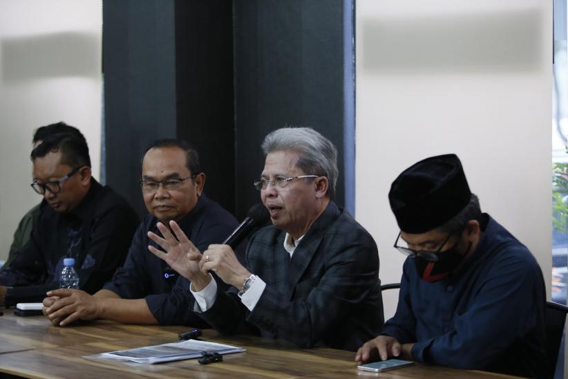 Saiful Mujani Penuhi Panggilan Penyidik Polda Metro Jaya - Bagian 2