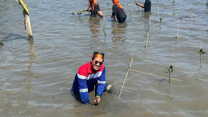 Penanaman 2.250 Pohon di 23 Kota, Perkuat Kontribusi Pengurangan Emisi Karbon - Bagian 4