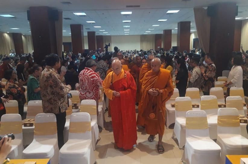 Waisak bersama Majelis Buddhayana Indonesia Jakarta Tebarkan Semangat Cinta dan Perdamaian - Bagian 3