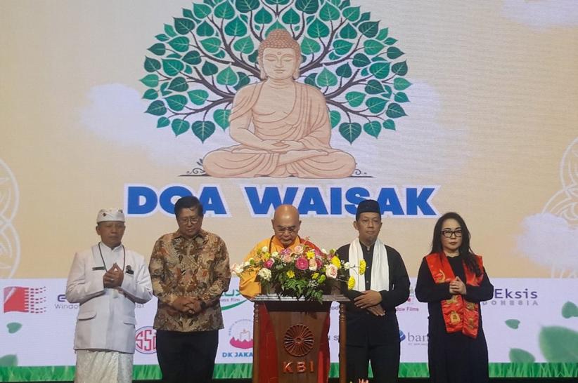 Waisak bersama Majelis Buddhayana Indonesia Jakarta Tebarkan Semangat Cinta dan Perdamaian - Bagian 2