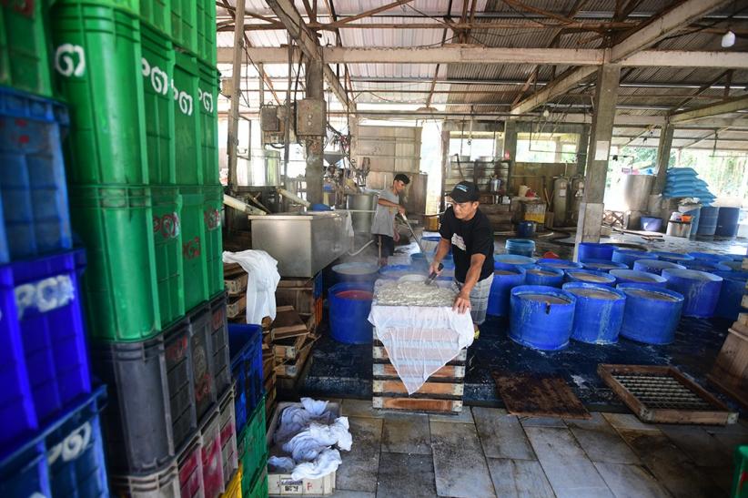 Rupiah Tembus Rp18.000, Ukuran Tahu di Depok Berkurang 2 Sentimeter - Bagian 3