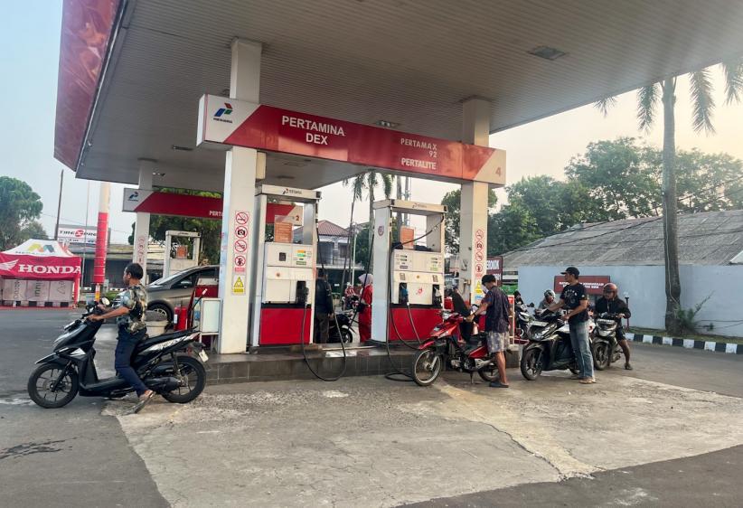 Harga Pertamax Naik Jadi Rp16.250, Warga Beralih ke Pertalite - Bagian 5