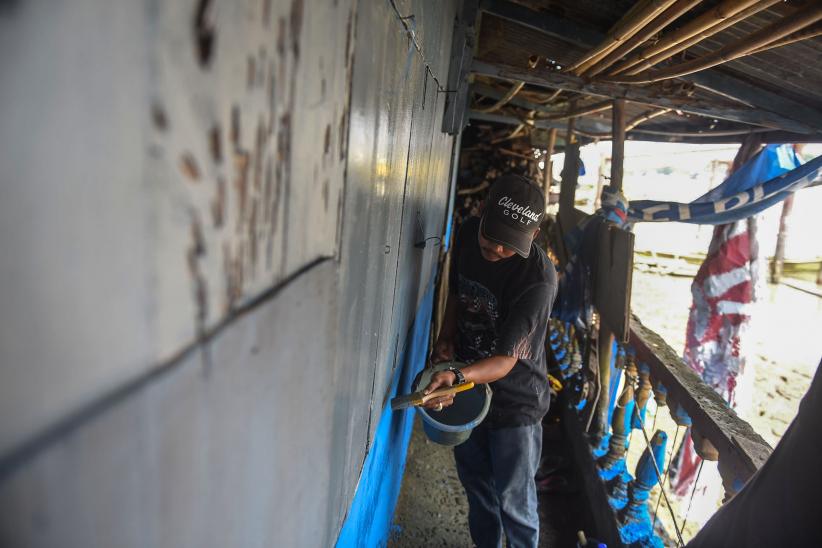 Aksi Sosial Mewarnai Puluhan Rumah Pinggiran Sungai Musi - Bagian 3