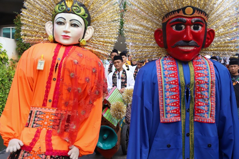 17 Mal Meriahkan Pawai Defile HUT ke-499 Jakarta di CFD Bundaran HI - Bagian 2