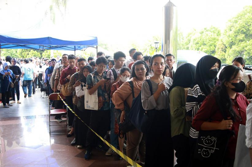Kemenko PM Siapkan Talenta Indonesia Hadapi Pasar Kerja Global Lewat Job Fair di Kebumen - Bagian 1
