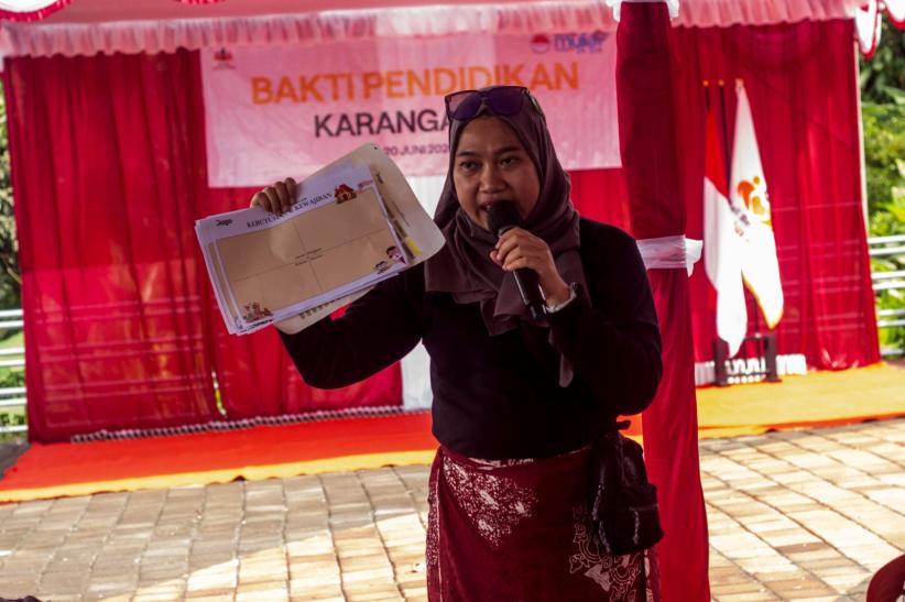 Perkuat Ketahanan Ekonomi Keluarga, Masyarakat Diajak Disiplin Kelola Keuangan - Bagian 2