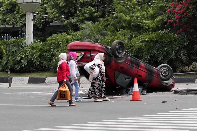 Ada Syuting ^Bom Thamrin^, Lalu Lintas Dialihkan - Bagian 7
