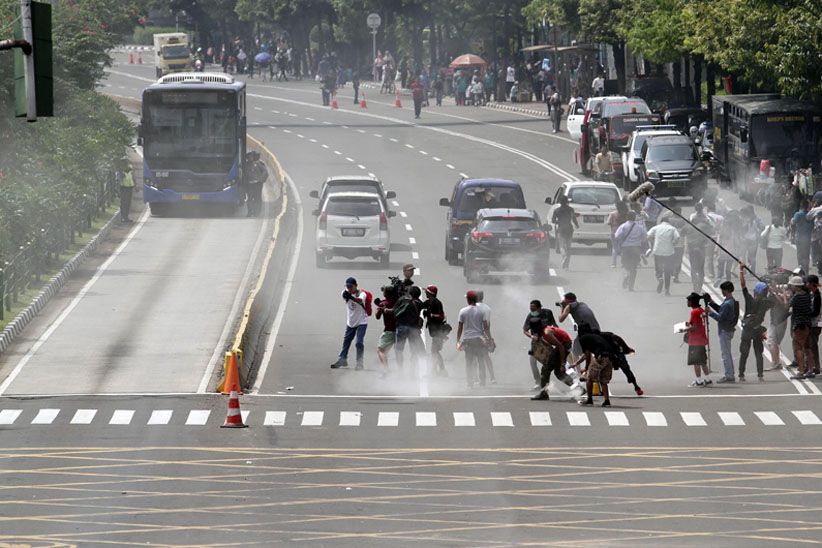 Ada Syuting ^Bom Thamrin^, Lalu Lintas Dialihkan - Bagian 3