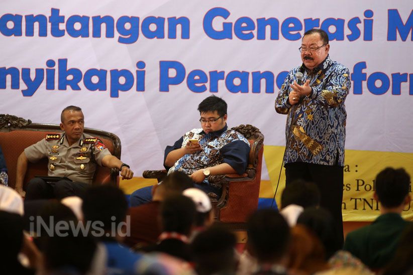 Ratusan Mahasiswa Surabaya Deklarasi Melawan Hoaks - Bagian 3