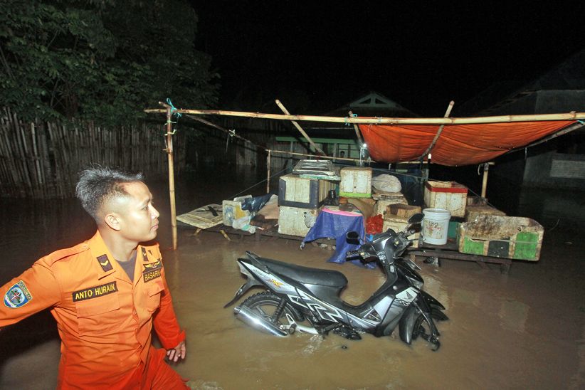 6 Desa di Gorontalo Terendam Banjir, Ribuan Jiwa Mengungsi - Bagian 2
