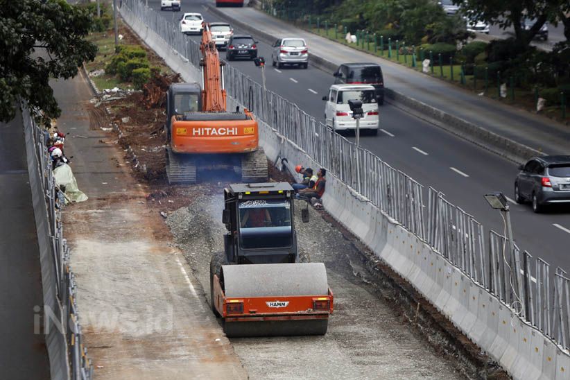 Jalan Jenderal Sudirman Mulai Direvitalisasi - Bagian 6