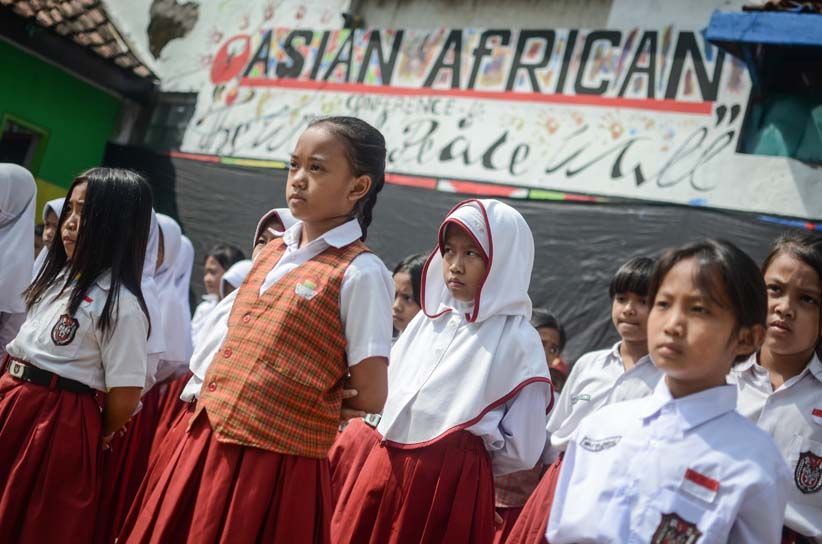 Pelajar Bandung Peringati 63 Tahun Konferensi Asia Afrika - Bagian 2