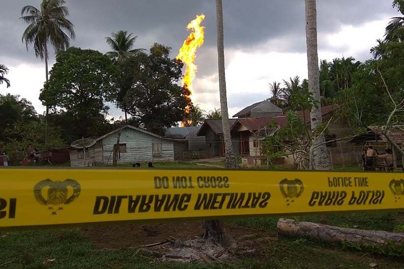 Sumur Minyak Meledak, Api Menyembur hingga Puluhan Meter di Aceh Timur - Bagian 2