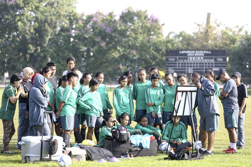 Hadapi Thailand, Timnas Indonesia U-16 Putri Berlatih di Palembang - Bagian 2