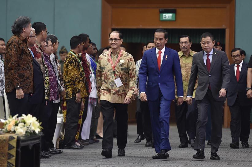 Buka Pameran IPA Ke-42, Jokowi Berupaya Pangkas Perizinan Sektor Migas - Bagian 3