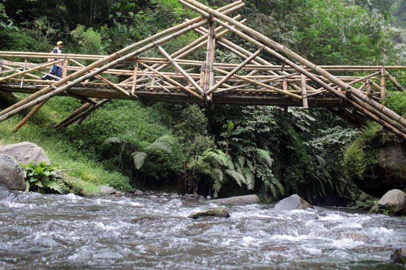 Berburu Pelangi Abadi di Lereng Semeru - Bagian 2