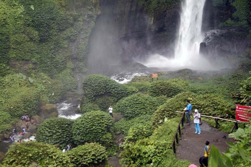 Berburu Pelangi Abadi di Lereng Semeru - Bagian 3
